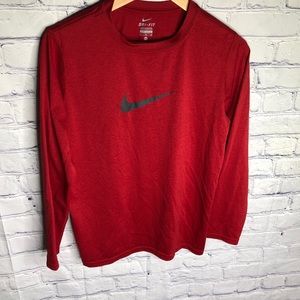 NIKE DRI-FIT boys RED LONG SLEEVE SHIRT YOUTH SIZE XL
